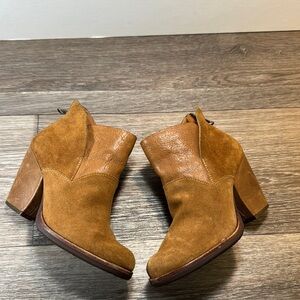 Kork-ease  Brown Suede Ankle Boots woman’s 6